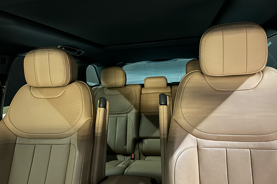 RANGE ROVER SPORT D300 DYNAMIC SE